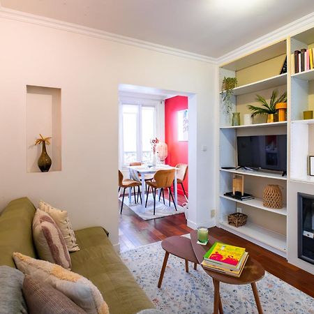 Charming Apartment In Heart Of Paris Exterior photo